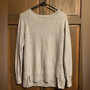 Women’s Old Navy Knit Sweater - Size S